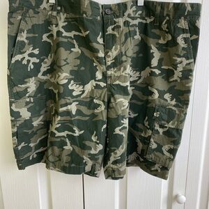 Men's Cargo Shorts Size 42